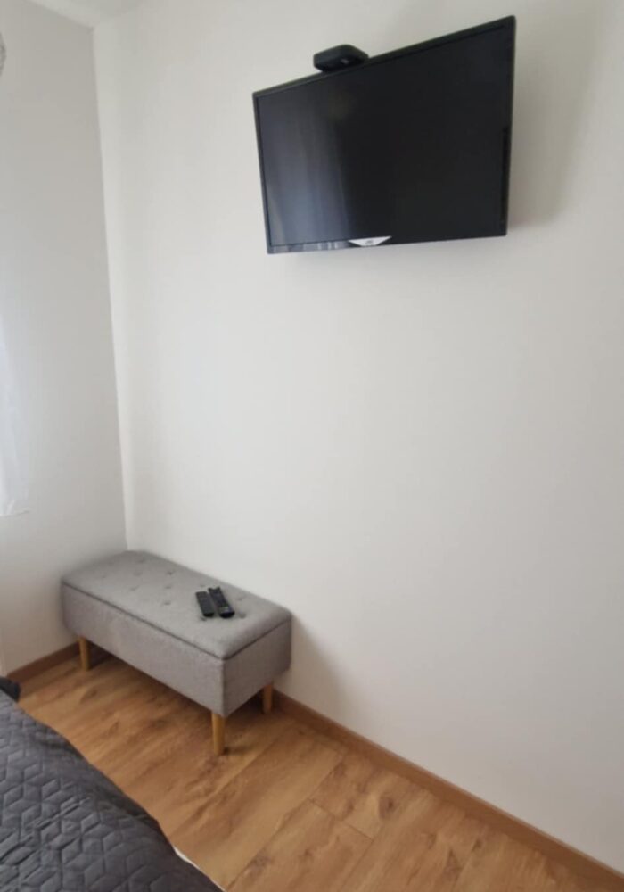 julianna apartman tv